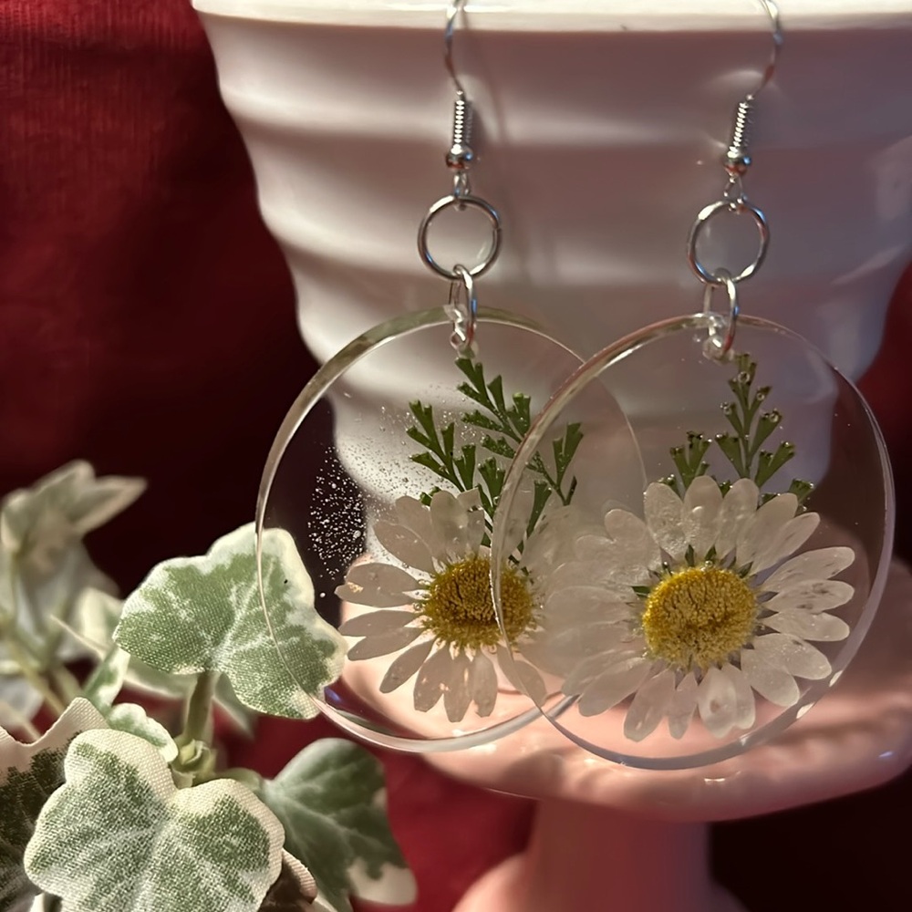 New handcrafted dried flower 🌸 earrings #13